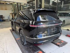 NIO ES8 Six-Seat Executive Signature Edition - photo 6