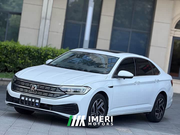 Volkswagen Sagitar 300TSI DSG Excellence Edition