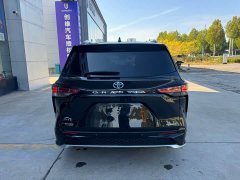 Toyota Grevias 2.5L Hybrid Premium Plus Edition - фото 10