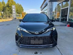 Toyota Grevias 2.5L Hybrid Premium Plus Edition - фото 2