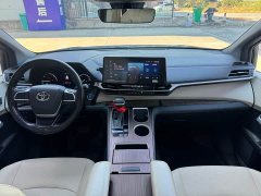 Toyota Grevias 2.5L Hybrid Premium Plus Edition - фото 5