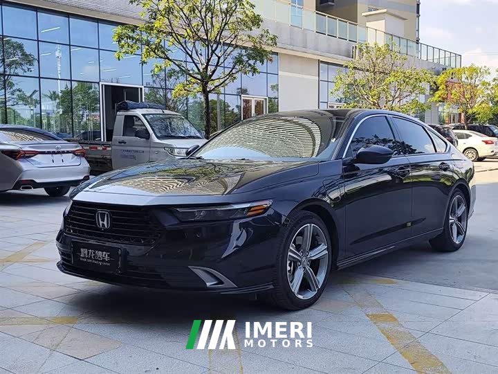 Honda Accord New Energy 2.0L e:PHEV Prestige Edition - автомобиль из Китая