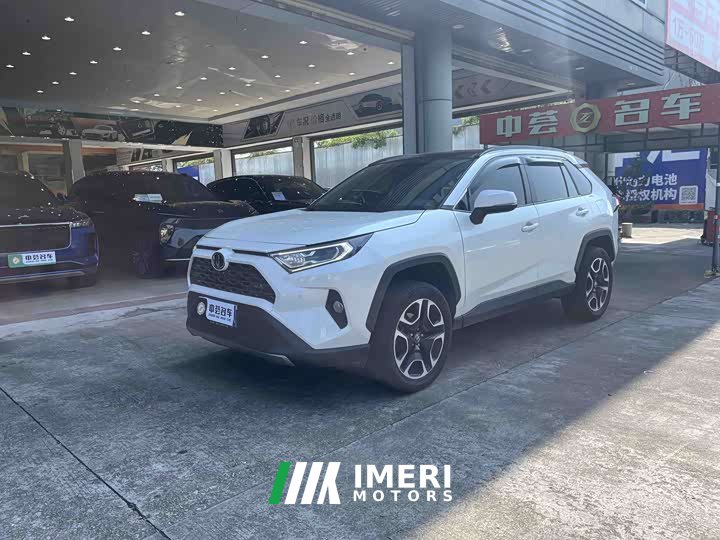 Toyota RAV4 2.0L CVT AWD Premium Edition
