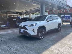 Toyota RAV4 2.0L CVT AWD Premium Edition - photo 1
