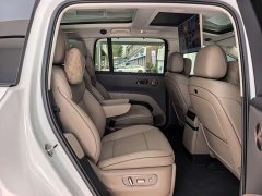 Li Auto i8 Standard Edition - photo 12