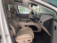 Li Auto i8 Standard Edition - photo 15
