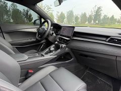 Lynk & Co 06 Remix 1.5T Plus - ფოტო 18