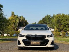 BMW 5 Series 530Li Luxury M Sport Package - photo 2
