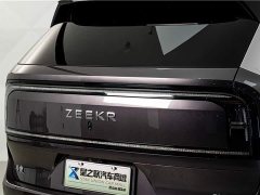 Zeekr 9X Hyper Edition 70kWh Six-Seater - ფოტო 9