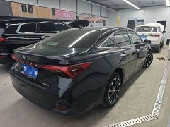 Toyota Avalon Hybrid 2.5L Luxury - ფოტო 4