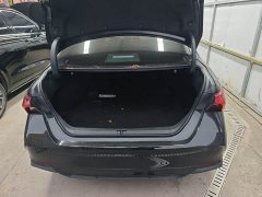 Toyota Avalon Hybrid 2.5L Luxury - ფოტო 6