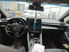 Toyota Avalon Hybrid 2.5L Luxury - ფოტო 7