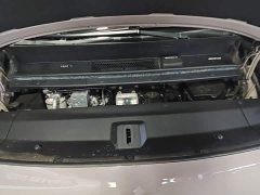 Li Auto Li Xiang MEGA Ultra - фото 19