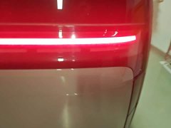 Li Auto Li Xiang MEGA Ultra - фото 7