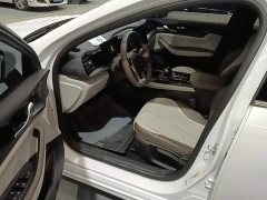 BYD Qin PLUS Glory Edition DM-i 55KM Leading - ფოტო 15