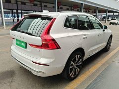 Volvo XC60 Plug-in Hybrid T8 Plug-in Hybrid AWD Smart Remote Luxury Edition - фото 6