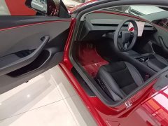 Tesla Model 3 Rear-Wheel Drive - фото 15