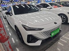 Changan UNI-V 1.5T Premium - ფოტო 3