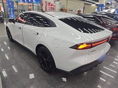 Changan UNI-V 1.5T Premium - ფოტო 4