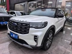 Ford Explorer EcoBoost 285 AWD Titanium 7-Seater - ფოტო 1