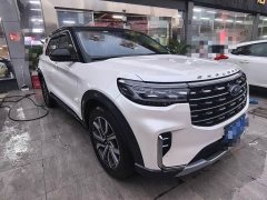 Ford Explorer EcoBoost 285 AWD Titanium 7-Seater - ფოტო 3
