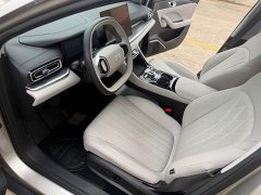 Geely Galaxy Xingyao 6 125km Explorer Edition - ფოტო 20