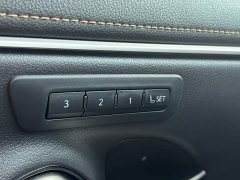 Lexus ES 200 Premium Edition - ფოტო 11