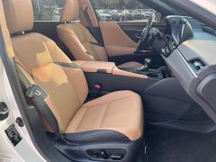 Lexus ES 200 Premium Edition - ფოტო 16