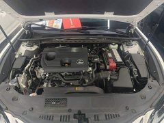 Lexus ES 200 Premium Edition - ფოტო 9