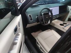 Li Auto L6 Pro - ფოტო 15