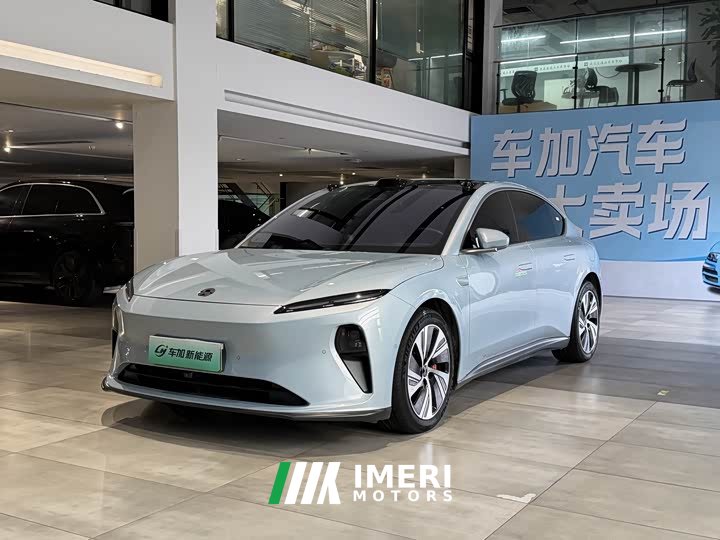 NIO ET5 75kWh - car from China