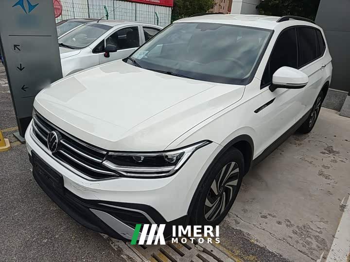 Volkswagen Tiguan L 330TSI Automatic Two-Wheel Drive Comfort Edition - автомобиль из Китая