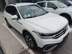 Volkswagen Tiguan L 330TSI Automatic Two-Wheel Drive Comfort Edition - фото 3