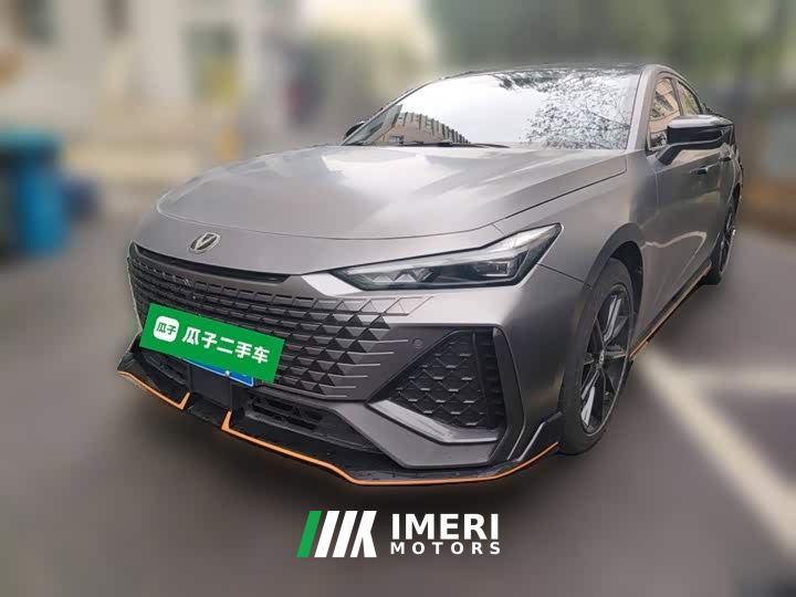 Changan UNI-V 2.0T Leading Speed Edition