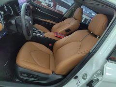 Toyota Camry 2.0G Luxury - ფოტო 14