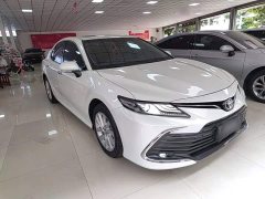 Toyota Camry 2.0G Luxury - ფოტო 3