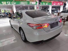 Toyota Camry 2.0G Luxury - ფოტო 4