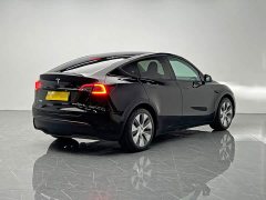 Tesla Model Y Facelift Rear-Wheel Drive - photo 6