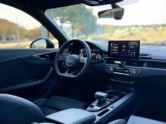 Audi A4L 40 TFSI Luxury Dynamic - photo 13