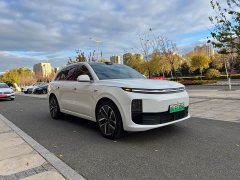 Li Auto L6 Max - ფოტო 3