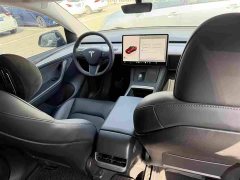 Tesla Model Y Rear-Wheel Drive - ფოტო 7