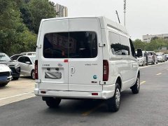 Maxus V80 PRO Aoyuntong 2.0T AMT Short Wheelbase Medium Roof 5/6-seater - photo 10
