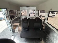 Maxus V80 PRO Aoyuntong 2.0T AMT Short Wheelbase Medium Roof 5/6-seater - photo 3