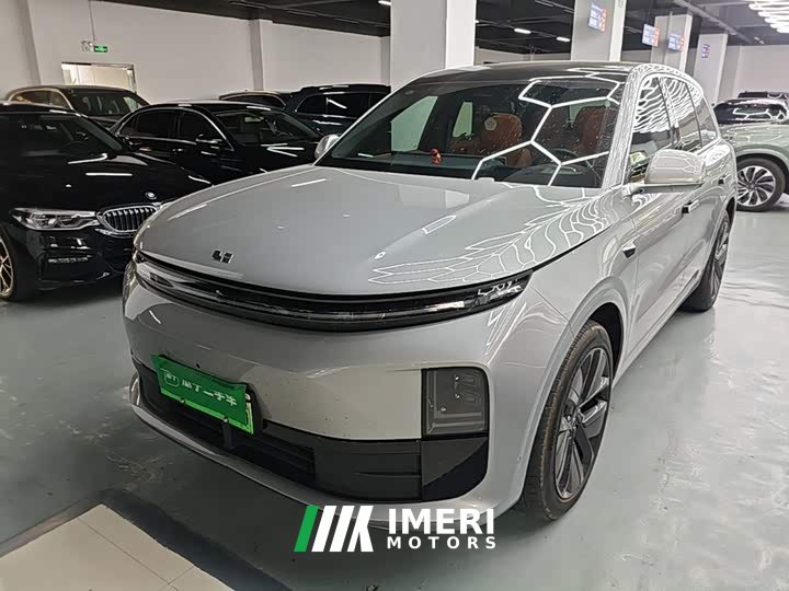 Li Auto L6 Pro - ავტომობილი ჩინეთიდან