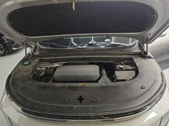 Li Auto L6 Pro - ფოტო 19