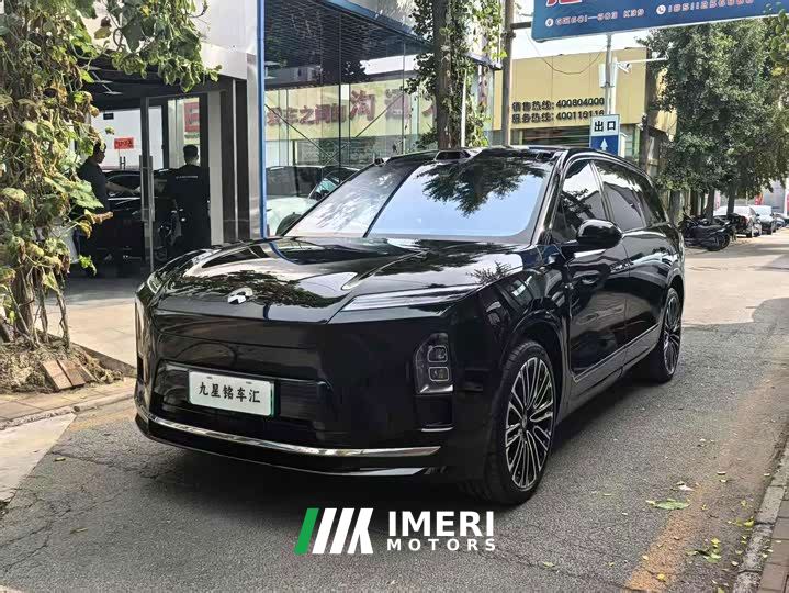 NIO ES8 Six-Seat Executive Signature Edition