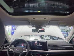 Volkswagen Sagitar 300TSI DSG Excellence Edition - photo 17
