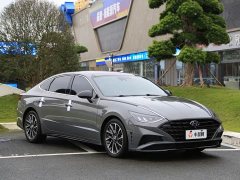 Hyundai Sonata 380TGDi Automatic GLS Luxury - photo 3