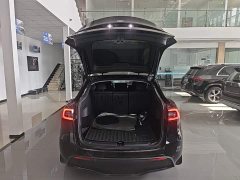 Tesla Model Y Rear-Wheel Drive - ფოტო 18
