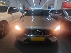 Volvo S60 B4 Smart Luxury Edition - ფოტო 2